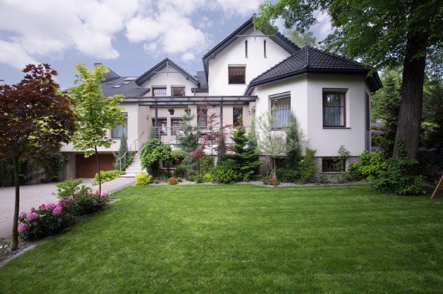 Sustainable Landscaping: Green Your Outdoors