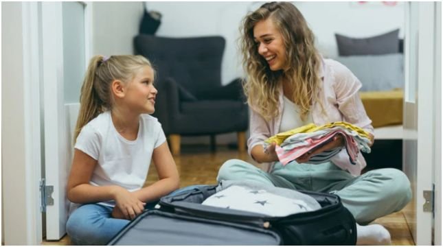 What Should You Pack for Screen Free Travel Activities for Kids?