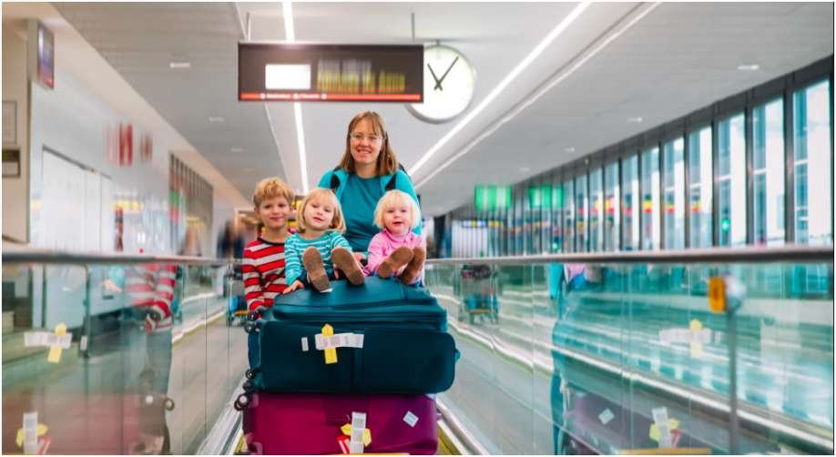 managing tantrums while traveling