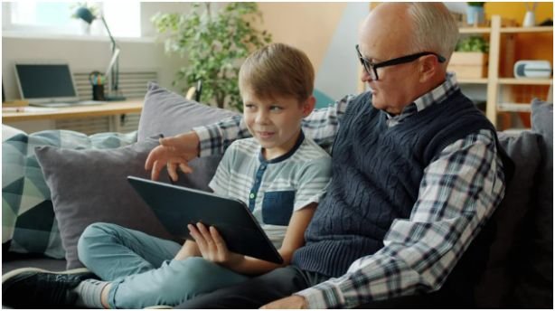 How To Use Parenting Technology for Child Development in a Smart Way