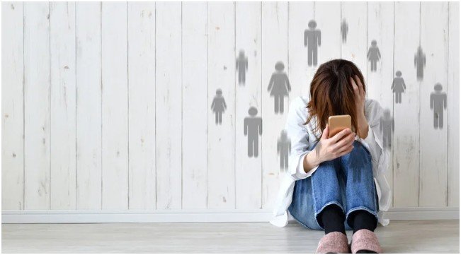 How Do Parents Support Kids Through a Cyberbullying Situation?