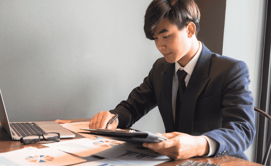 Choosing the Right SMSF Accountant for Your Superannuation Needs