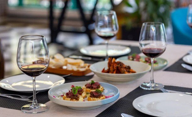 What Detail-Oriented Dining Looks Like in Practice